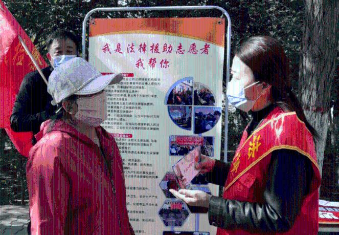 冰洞逃生